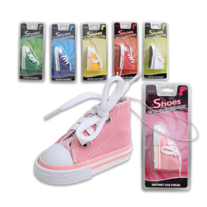 55645 - 21961  Aromatizante para Auto Converse